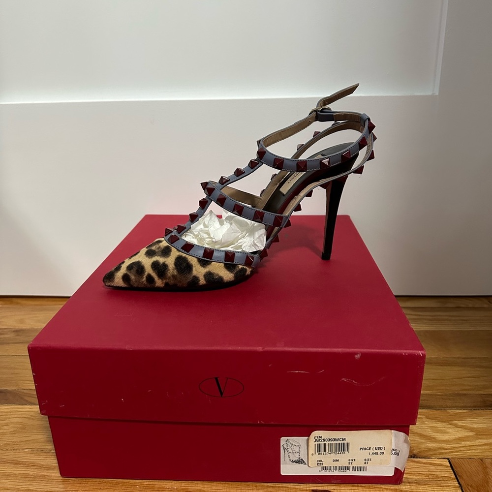 New with sole protection Valentino Rockstud